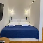 Premium Lily * Budapest